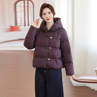 2026巨好看的羽绒服冬季女款小个子妈妈冬装外套高级感老年人棉袄