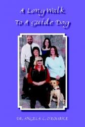 【预售】A Long Walk to a Guide Dog