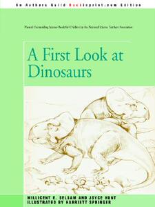 【预售】A First Look at Dinosaurs