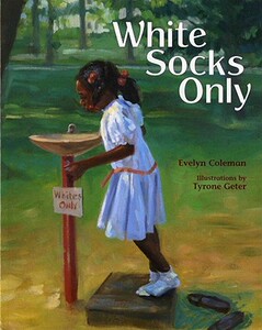 【预售】White Socks Only