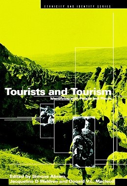 【预售】Tourists and Tourism