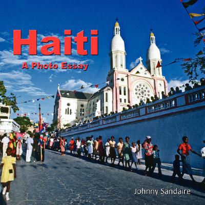 【预售】Haiti: A Photo Essay