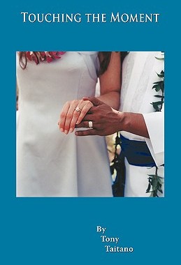 【预售】Touching the Moment