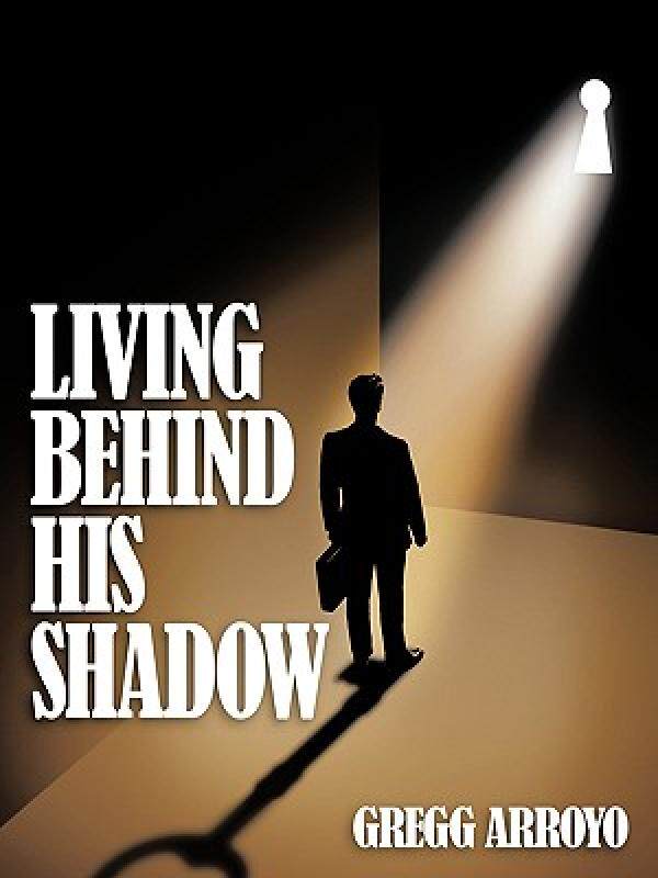 【预售】Living Behind His Shadow