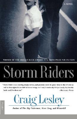 【预售】Storm Riders
