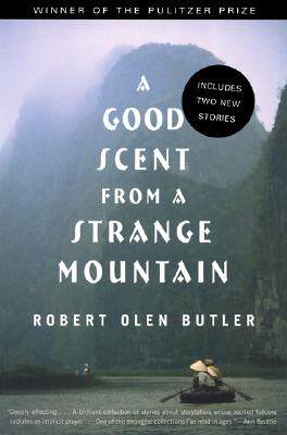 【预售】A Good Scent from a Strange Mountain: Stories