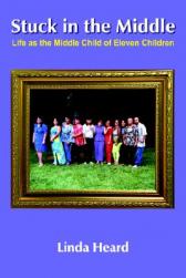 【预售】Stuck in the Middle: Life as the Middle Child of