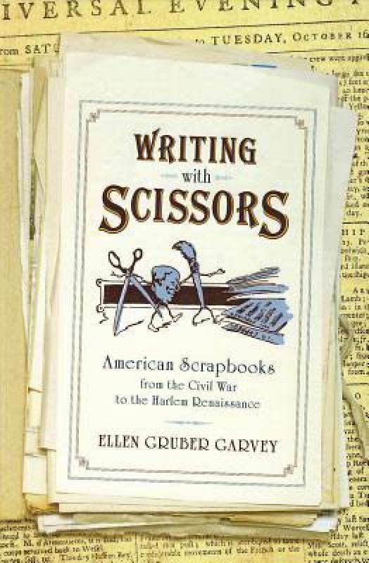 【预售】Writing with Scissors: American Scrapbooks from the