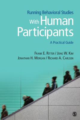【预售】Running Behavioral Studies with Human Participants: