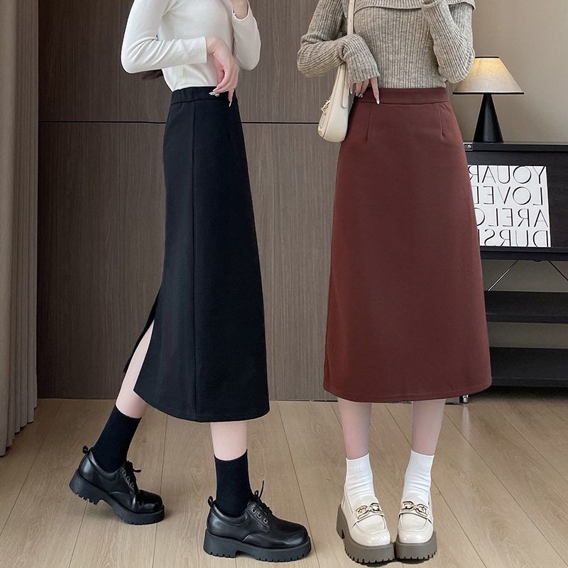 大码黑色a字开叉包臀裙女2025秋冬新款西装半身裙高腰显瘦直筒裙