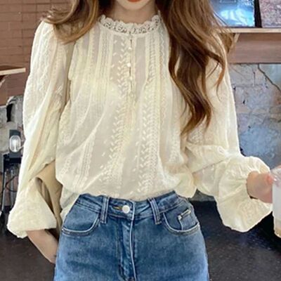 Korean Style Fashionable Long Sleeved Blouse with Embroidery