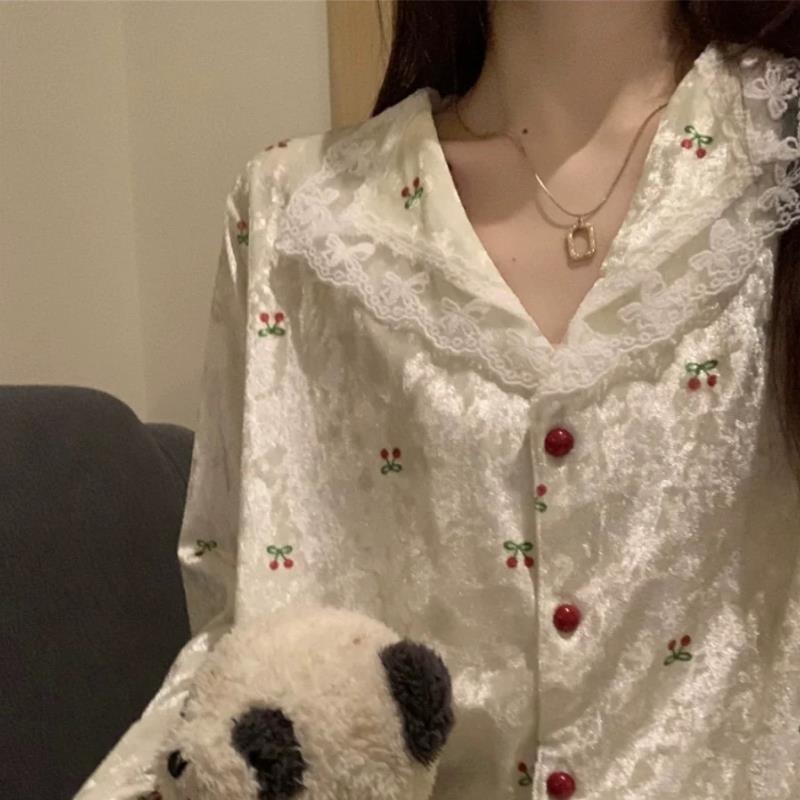 小樱桃碎花金丝绒睡衣女秋冬季新款加厚保暖甜美家居服套装