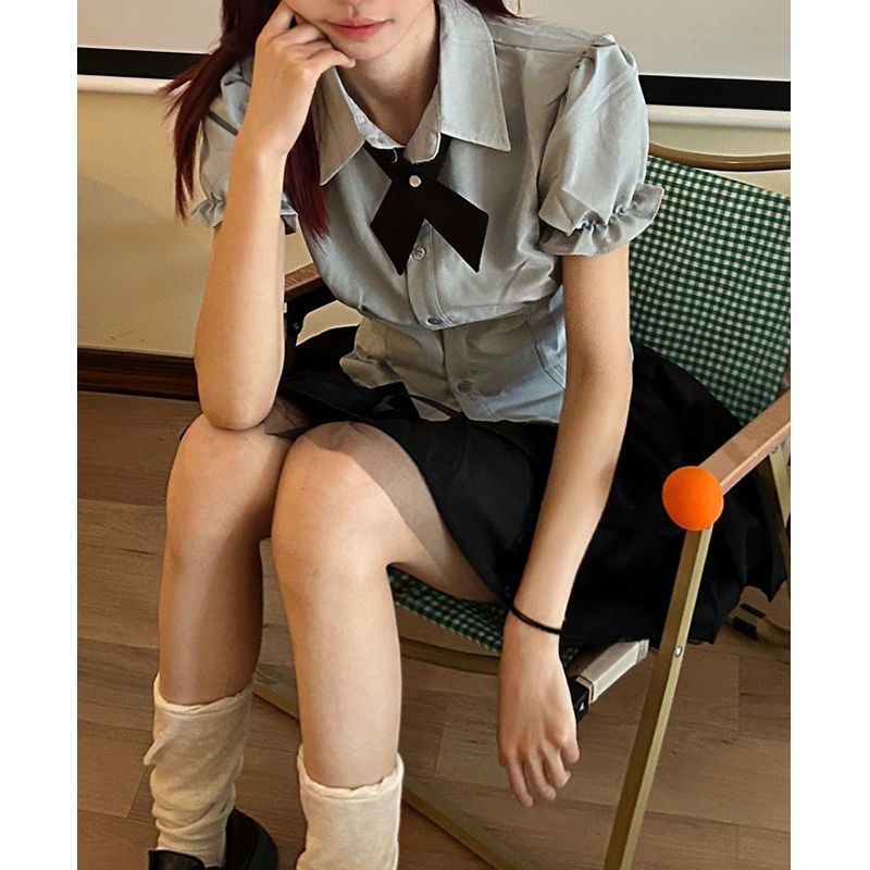 时尚新款jk制服女短款收腰气质别致修身显瘦衬衫两件套套装夏装女