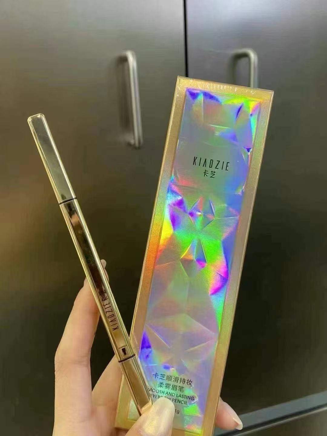 卡芝顺滑持妆柔雾纹绣师野生眉笔自然防汗持久不脱色不晕染不结块