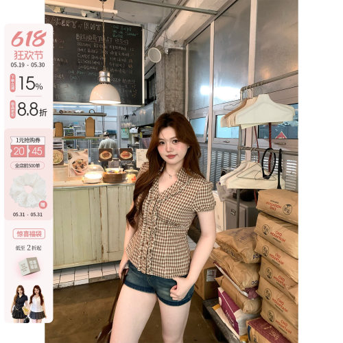 你的鱼 绵绵栗子 韩系微胖mm复古春夏木耳边V领学院感格纹短衬衫