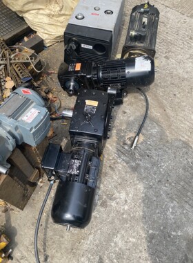 Drivesystems减速电机型号为020工业备件