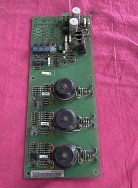 ABB型号SCYC51071，适用于多种电子项目。此电路板由工业备件