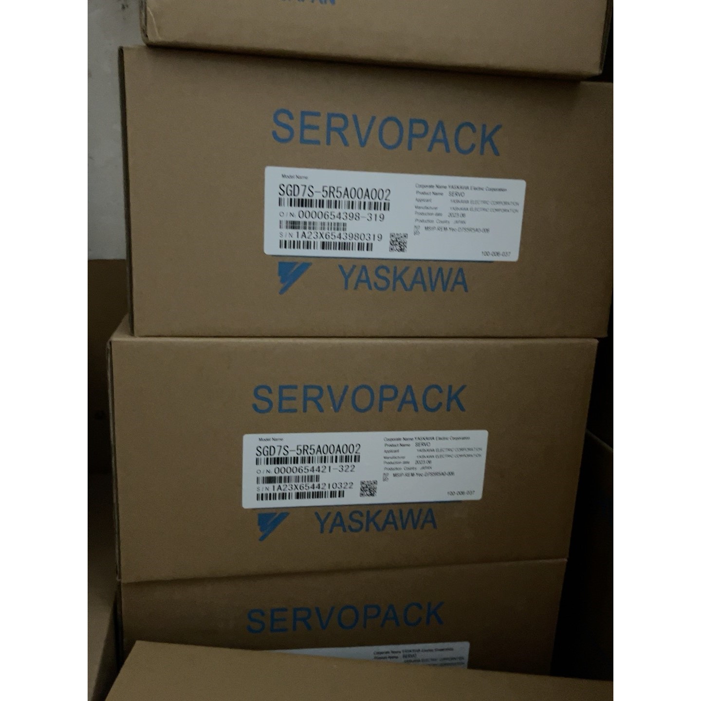 伺服驱动器型号SGD7S5R5A00A002原工业备件