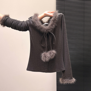 设计感毛毛边拼接毛衣女秋冬新款内搭收腰显瘦套头针织打底衫上衣