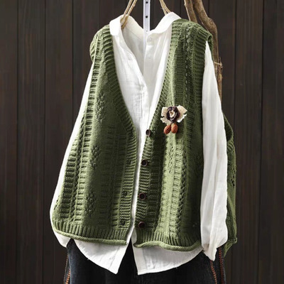复古绿色棉线针织马甲短外套女春秋减龄花朵装饰叠穿无袖坎肩背心