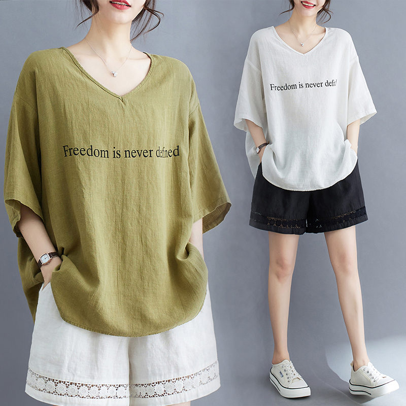 加肥加大码女装夏装200斤上衣减龄遮肚子显瘦V领竹节棉麻印花T恤