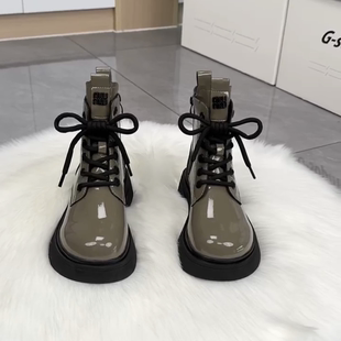 女童靴子2025秋冬款新款儿童雪地靴加绒皮靴短靴中大童漆皮马丁靴