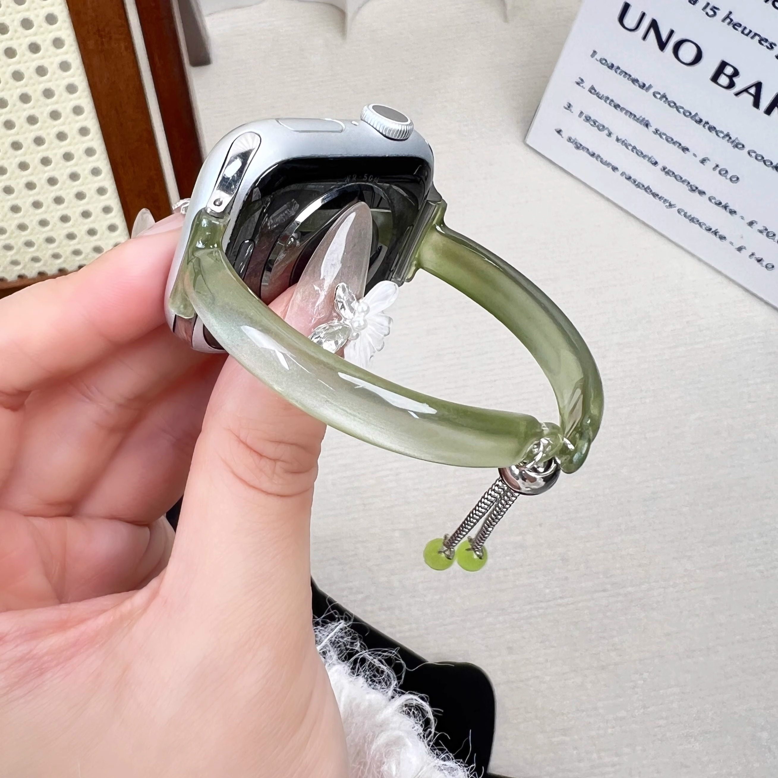 适用苹果手表表带夏日定制猫眼手镯表带iwatchS11/10华为小米表带