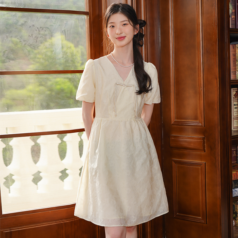 猫娘志新中式旗袍改良年轻款2024夏季短袖国风连衣裙女V领气质ins