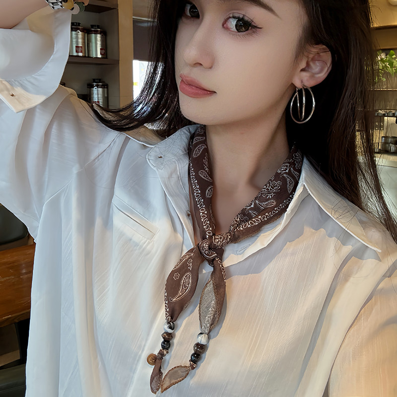 腰果花三角巾丝巾女2025新款小方巾搭配衬衫高级感系脖子配饰发带图片