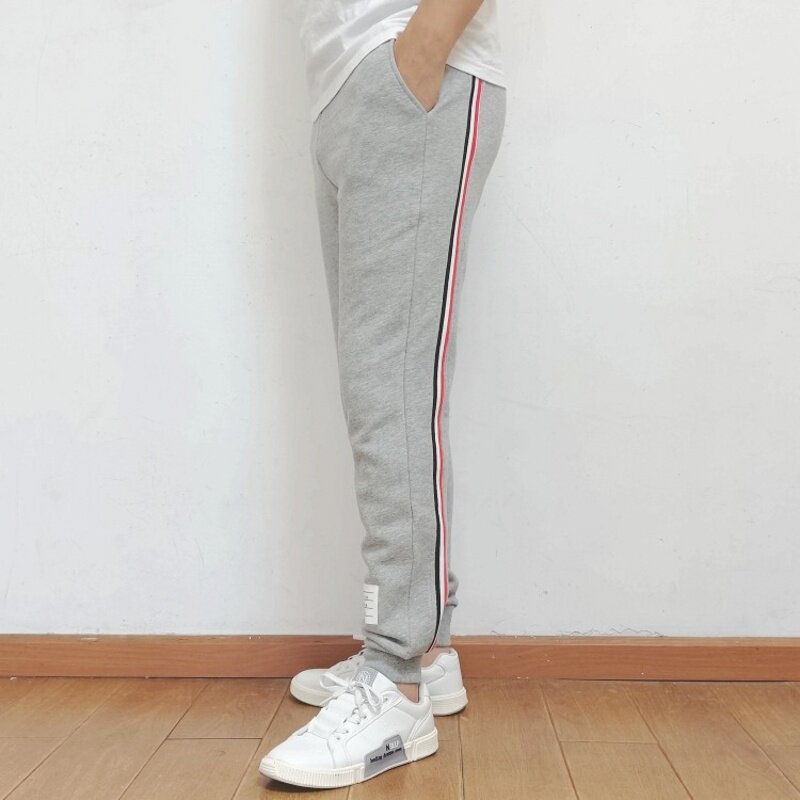 春秋季新款tb卫裤休闲长裤子潮牌男束脚小脚裤哈伦韩版纯棉运动裤