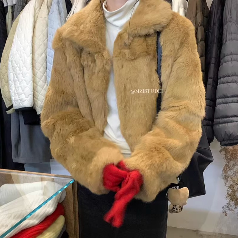 高级感短款兔毛皮草外套女小个子
