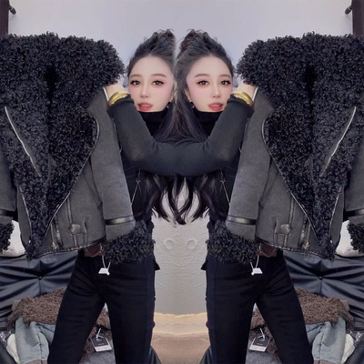 秋冬季新款翻领毛毛时髦洋气夹克