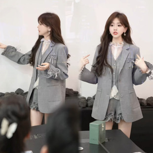新款 女2026春季 气质减龄三件套潮 套装 高级感灰色西服外套马甲短裤