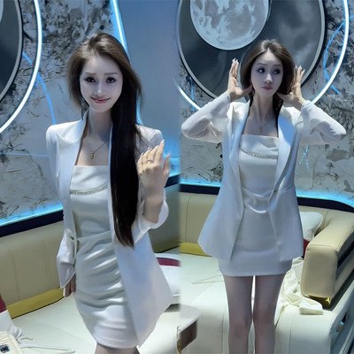 小香风西装外套吊带连衣裙套装