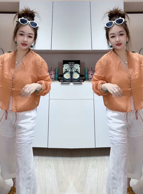 时尚休闲风橙色高级感防晒衬衫女夏季长袖宽松百搭薄款防晒上衣潮
