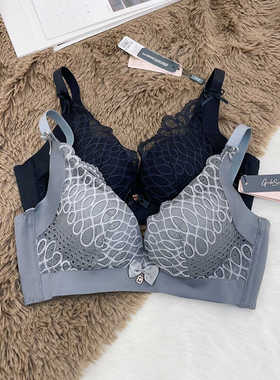 古拉苏文胸无钢圈聚拢厚杯小胸显大AB杯收副乳调整型内衣女89012