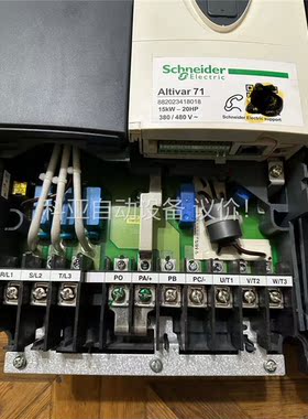 施耐德变频器ATV71HD15N4Z 15Kw(议价)