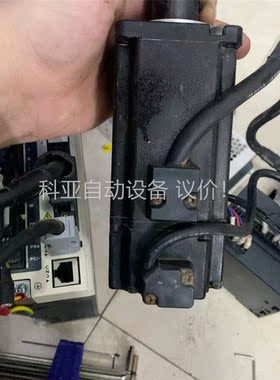 施耐德400W伺服套装LXM23CU04M3X BCH060(议价)