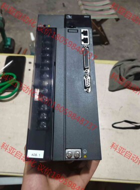 汇川伺服驱动器IS620NT026I  7.5KW 实图拍摄