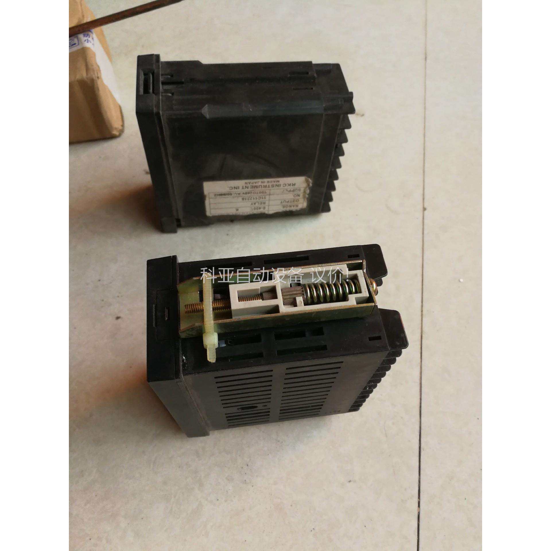 欧姆龙温控器E5EZ-Q3（议价）