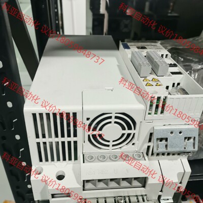 伦茨驱动器E84AVTCC1534WX015.0kW现货实拍