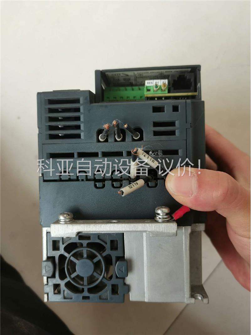 东芝变频器 VFS15-4015PL-CH，全方位手机相机高(议价)