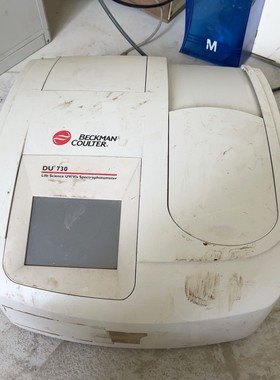 Beckman 紫外分光光度计，型号:DU730