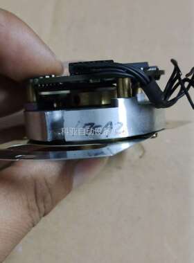 安川编码器 UTSIH-B17CA 成色可以，功能正常，二（议价）