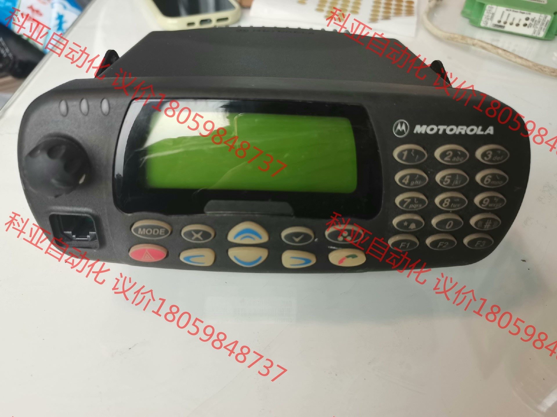 motorola  mt712 车载电台,实物图片需要的联系