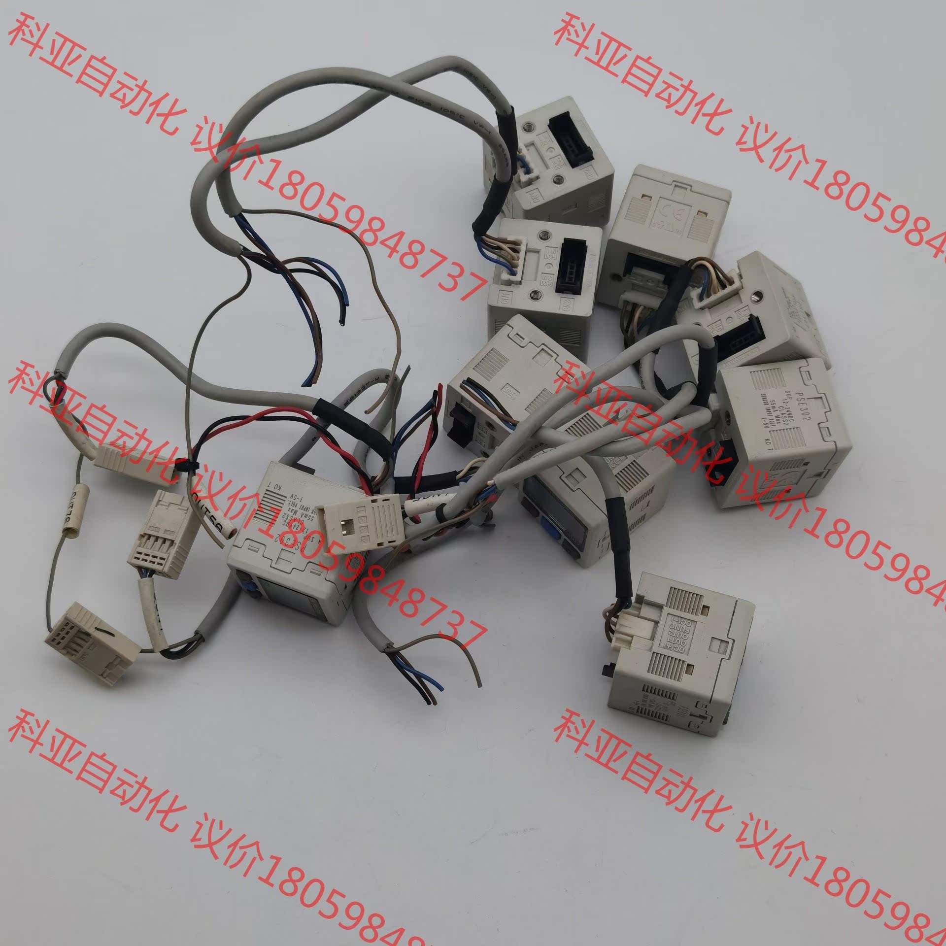 拆机SMC压力传感器PSE302 功能完好成色如图共9个