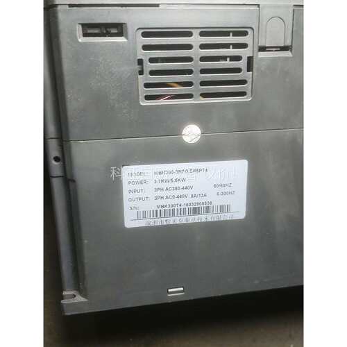 默贝克变频器 MBK3003R7G/5R5PT4 3.7k（议价）