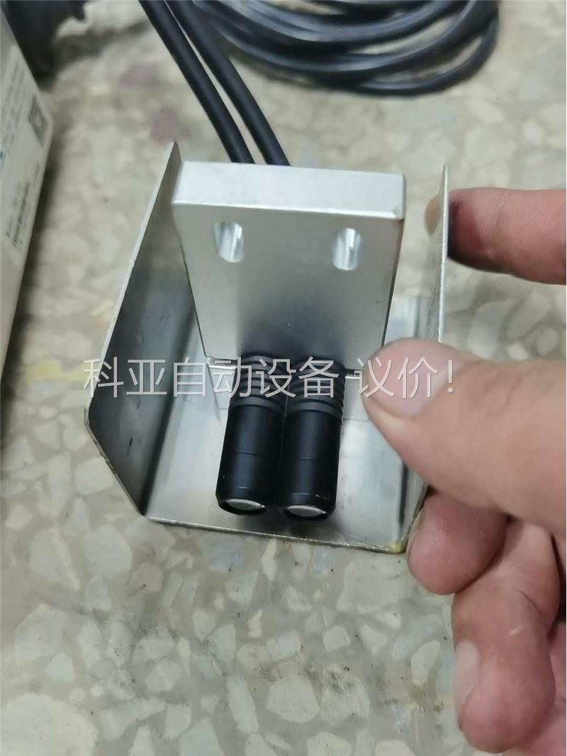 UV紫外线胶水固化机，UV紫外线发生器一台出售，双灯，可装4(议价