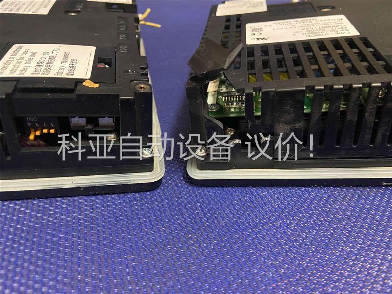 富士触摸屏V706CD壳子破损，通电有显示，不包处理(议价)
