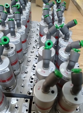 Fujikin 富士金气动阀FBSDL-6  N.C.现货多